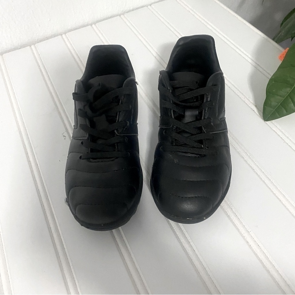 Brava Soccer Boys' Racer Turf II Soccer Cleats Size 12D Black - Picture 2 of 6
